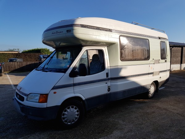 AUTOSLEEPER AMETHYST SUPERB THROUGHOUT 